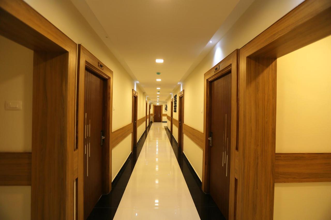 Mehar Inn Hotel Karaikkudi Exterior photo